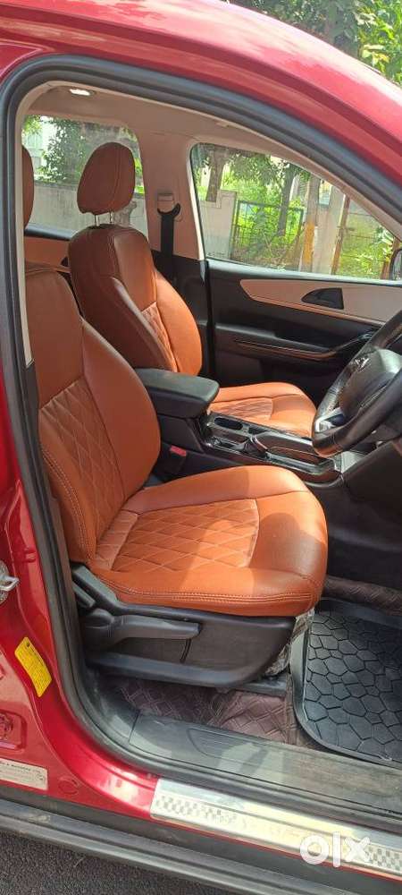 Mahindra Xuv700 2.2 Ax 5 Diesel At 7 Str, 2023, Diesel