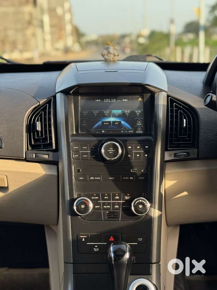 Mahindra Xuv500 W10 At, 2016, Diesel