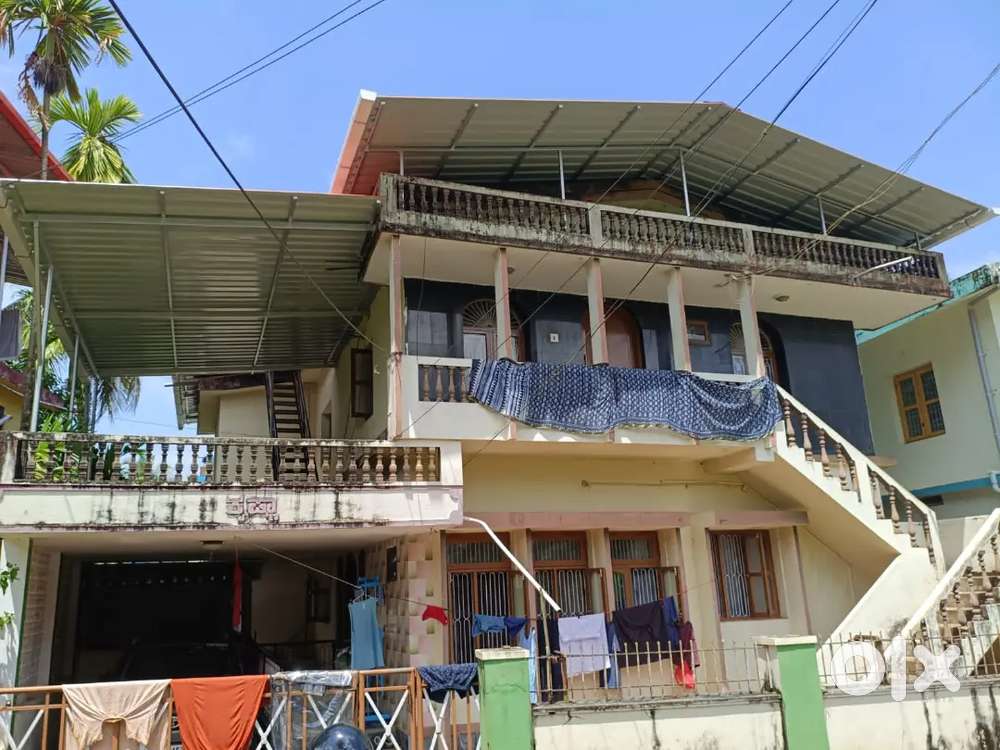 HOUSE FOR RENT