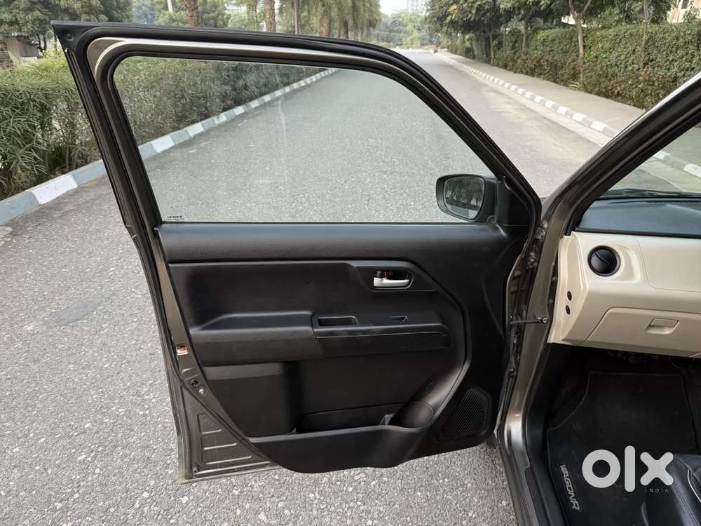 Maruti Suzuki Wagon R Vxi Amt Opt 1.2, 2019, Petrol