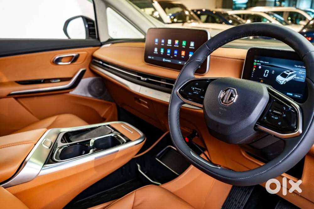 Mg M9 Ev, 2025, Electric
