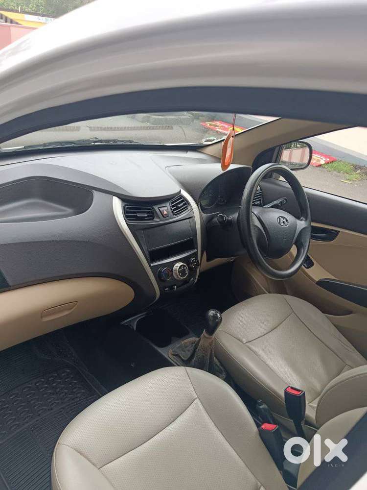 Hyundai Eon Era +, 2017, Petrol