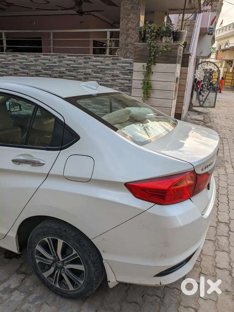 Honda Diesel Car 2017 First Owner With Zero Dep Insurance