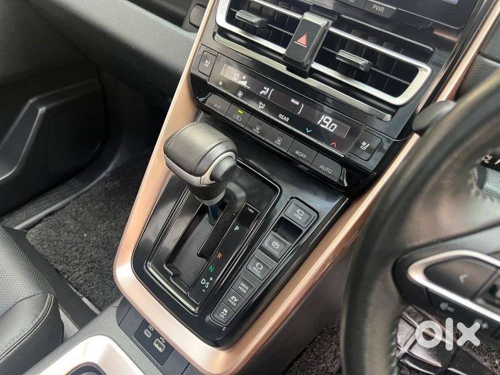 Maruti Suzuki Invicto Alpha Plus 7str, 2023, Petrol