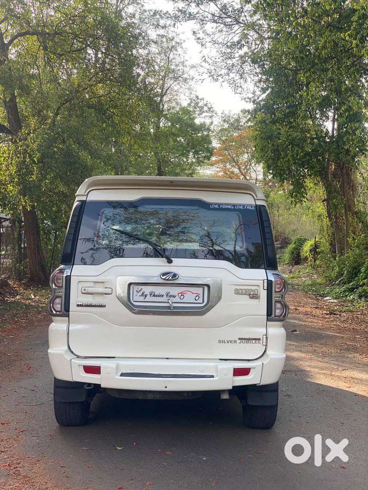 Mahindra Scorpio Intelli Hybrid S10, 2016, Diesel