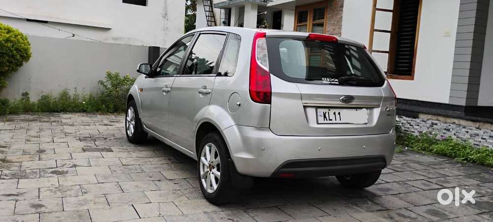 Ford Figo Titanium Diesel 2010
