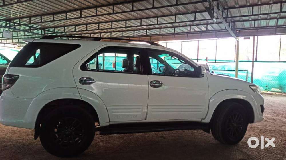 Toyota Fortuner 3.0 4x2 Automatic, 2016, Diesel