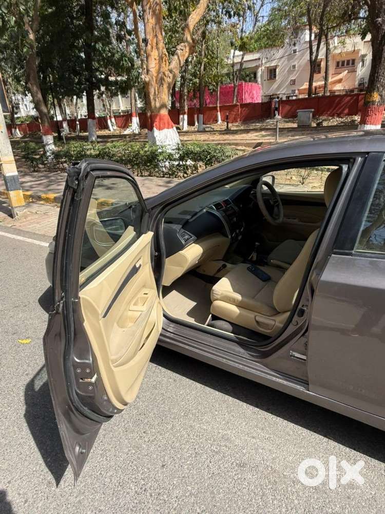 Honda City 2013 Petrol Well Maintained