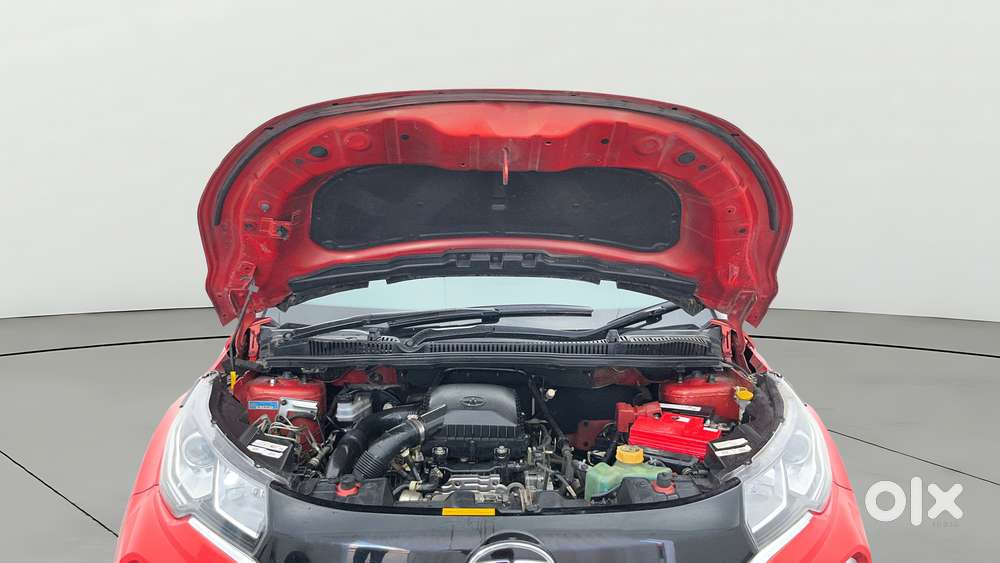 Tata Nexon 1.2 Revotron Xz Plus, 2022, Petrol
