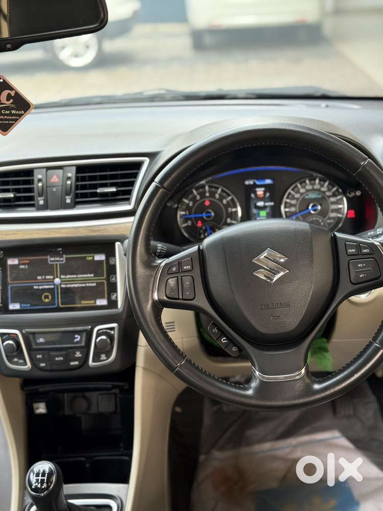 Maruti Suzuki Ciaz Smart Hybrid Alpha , 2022, Petrol