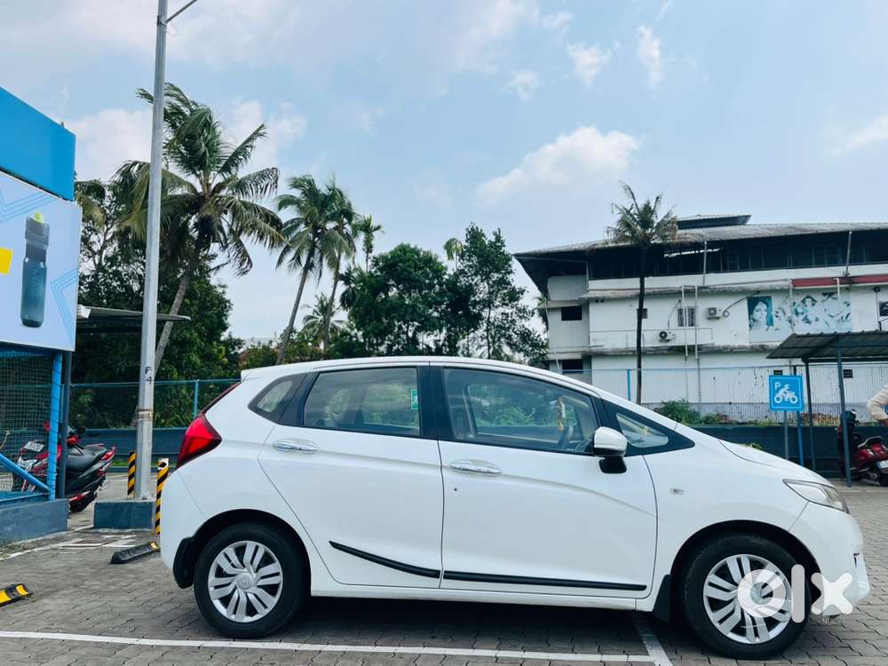 Honda Jazz 2017 Petrol Well Maintained