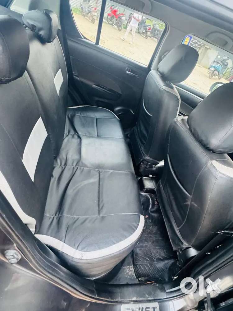 Maruti Suzuki Swift Vxi 2017