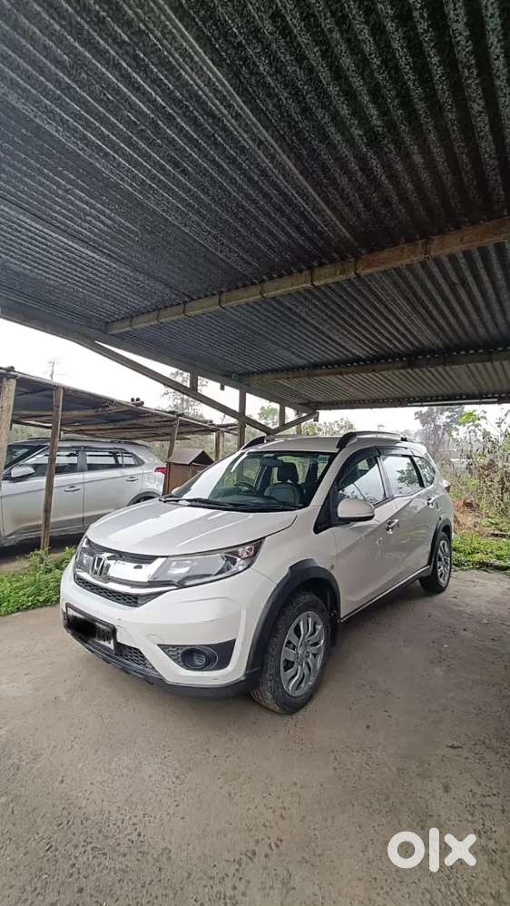 Honda Br-v 2017 Petrol Well Maintained