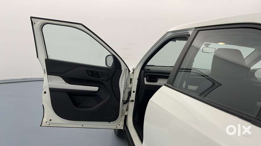 Tata Punch Pure, 2023, Petrol