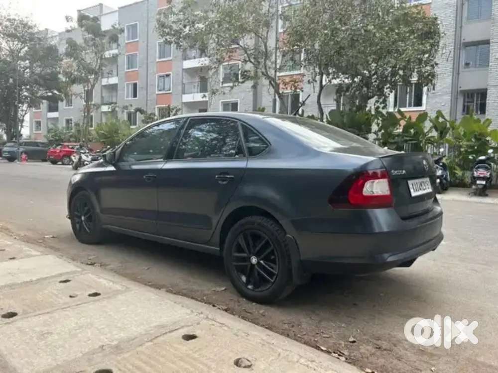 Skoda Rapid Turbo Petrol Automatic Matte Edition