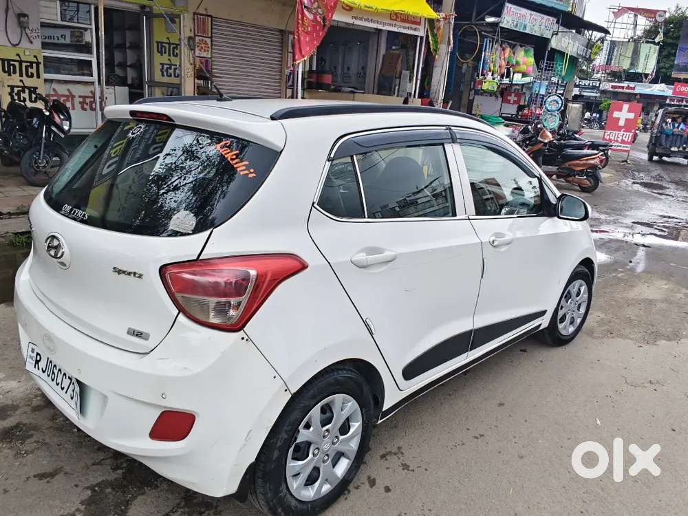 Hyundai Grand I10 Sportz 2016