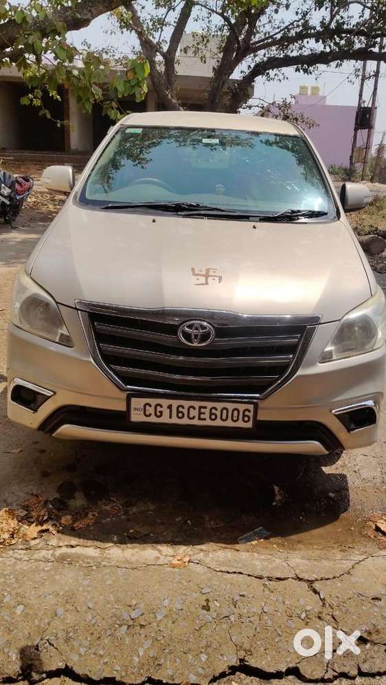 Toyota Innova 2013 Diesel Well Maintained