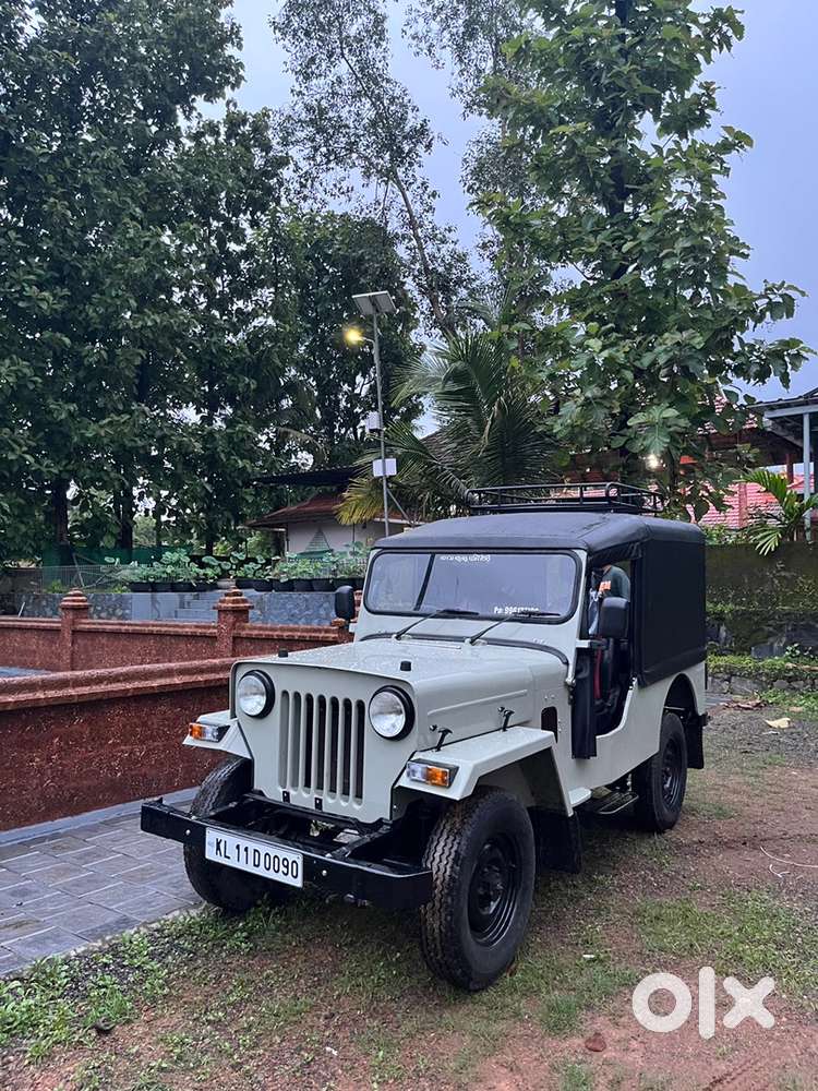 Mahindra Jeep Classic 1995