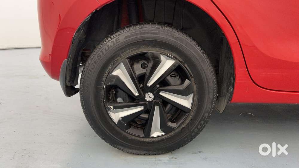 Maruti Suzuki Swift Vvt Vxi, 2020, Petrol