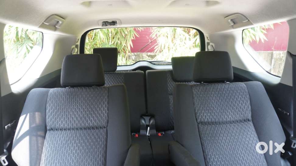 Toyota Innova Crysta [2020-ongoing] 2.4 Gx 7 Str, 2020, Diesel