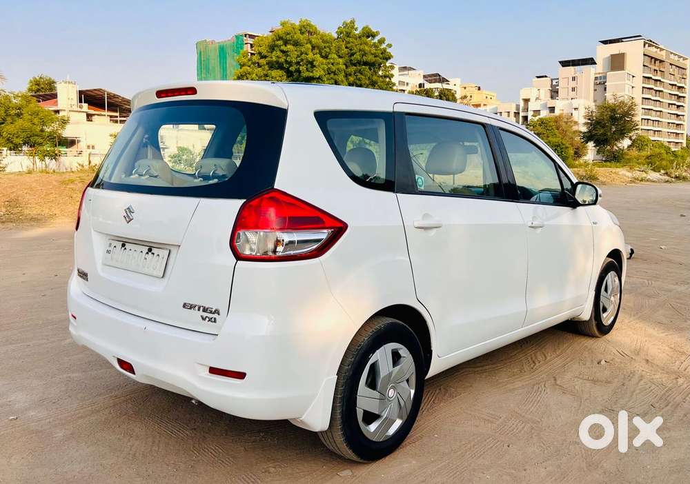 Maruti Suzuki Ertiga Vxi Abs, 2013, Petrol