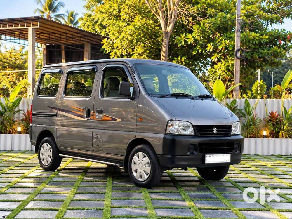 Maruti Suzuki Eeco 5 Str Ac (o), 2022, Petrol