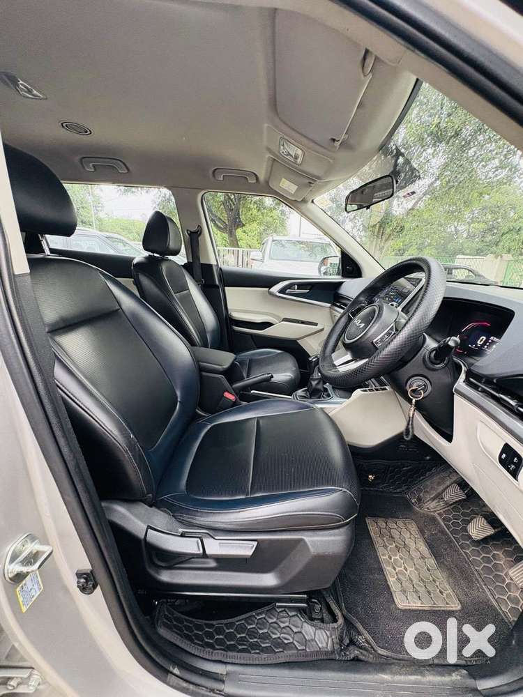 Kia Carens Prestige Plus Diesel, 2022, Diesel