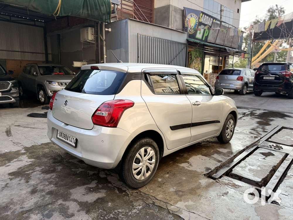 Maruti Suzuki Swift Vxi Optional, 2022, Petrol