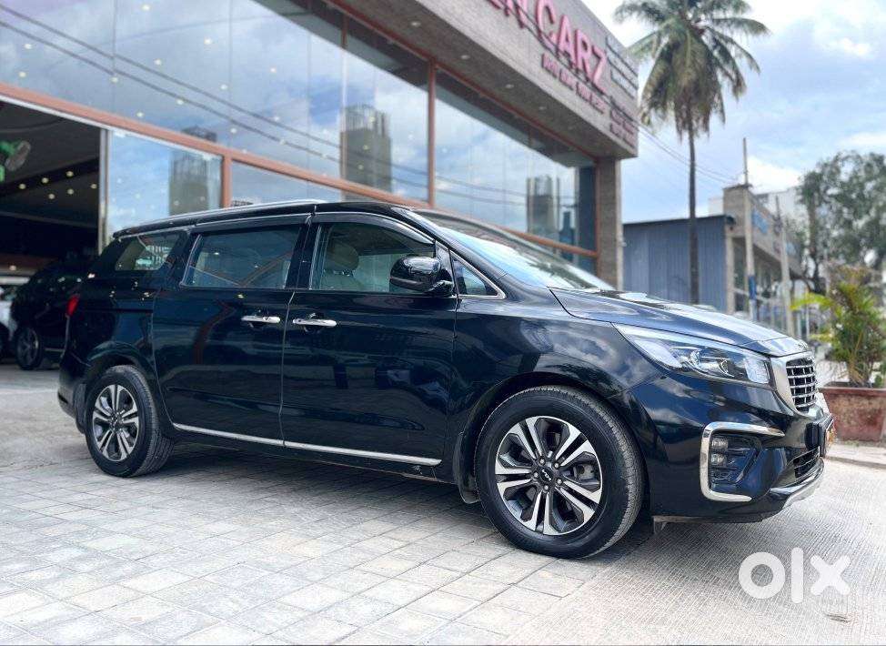 Kia Carnival Limousine Plus 7 Str, 2022, Diesel