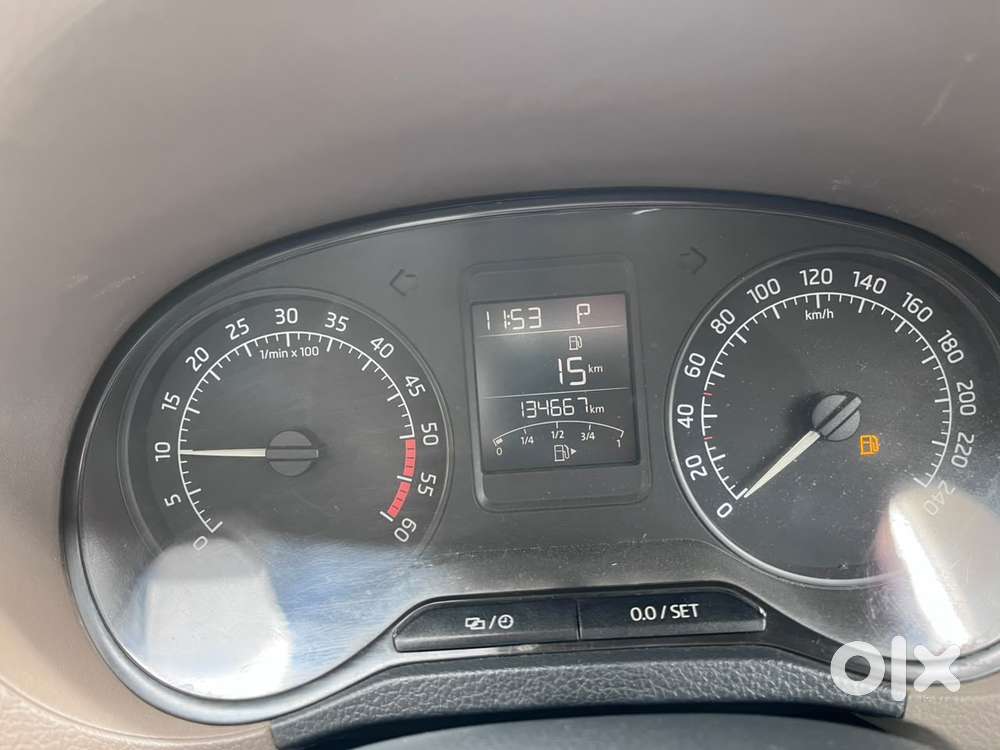 Skoda Rapid 1.5 Tdi At Style, 2015, Diesel