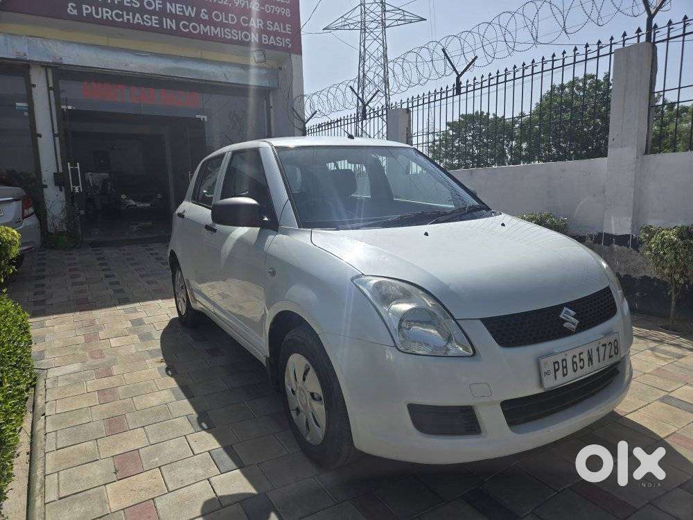 Maruti Suzuki Swift 2011-2014 Lxi, 2011, Petrol