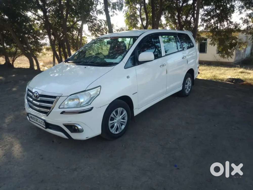 Toyota Innova 2013 Diesel Manual 3rd Owner