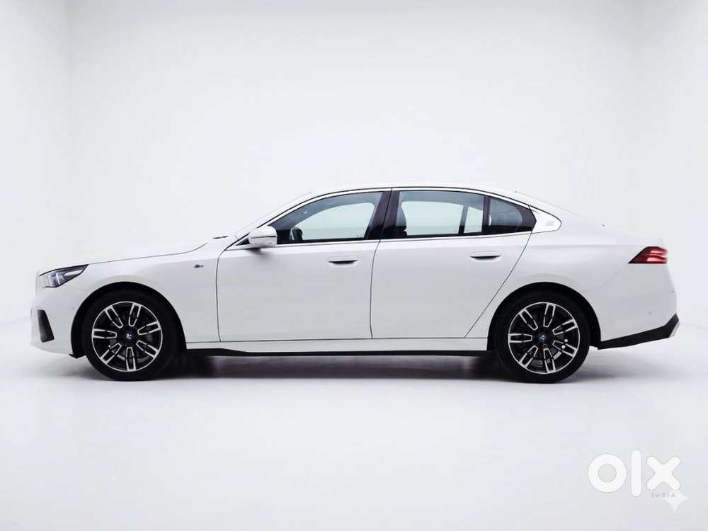 Bmw 5 Series 2.0 530i Sport Line, 2025, Petrol