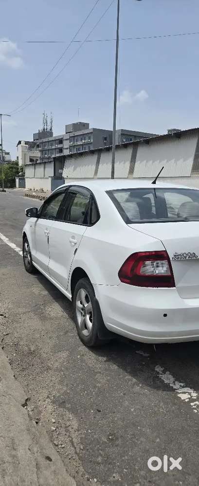 Skoda Rapid 1.6 Amb Mt  2014 Diesel With 20-22 Milage