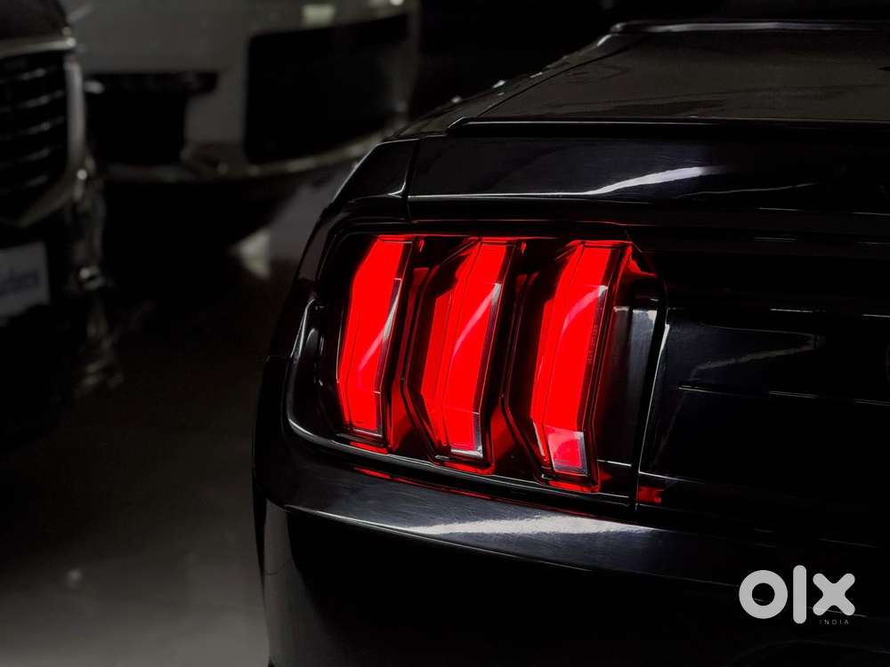 Ford Mustang V8, 2020, Petrol