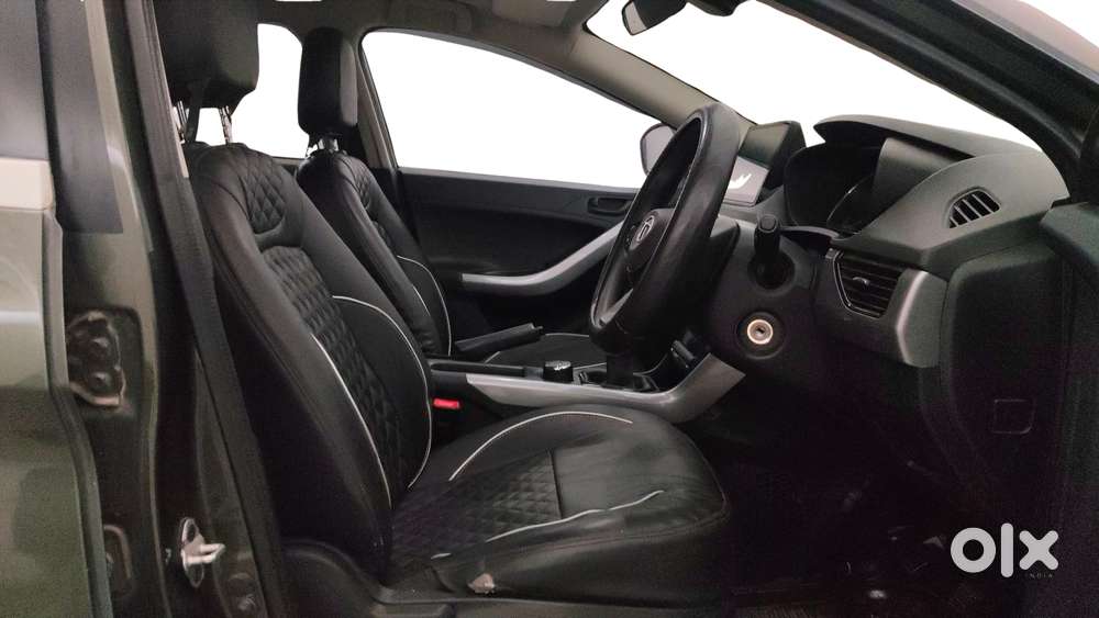 Tata Nexon 1.2 Revotron Xm (s), 2022, Petrol
