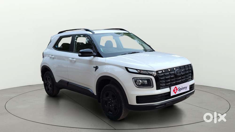Hyundai Venue S (o) 1.2 Petrol Knight Edition, 2024, Petrol