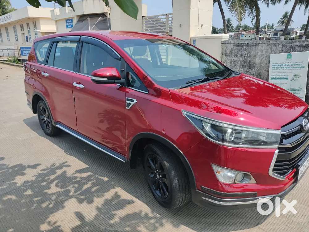 Toyota Innova Crysta 2017 Diesel 105000 Km Driven