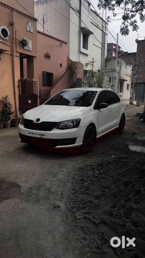 Skoda Rapid 2021 Petrol