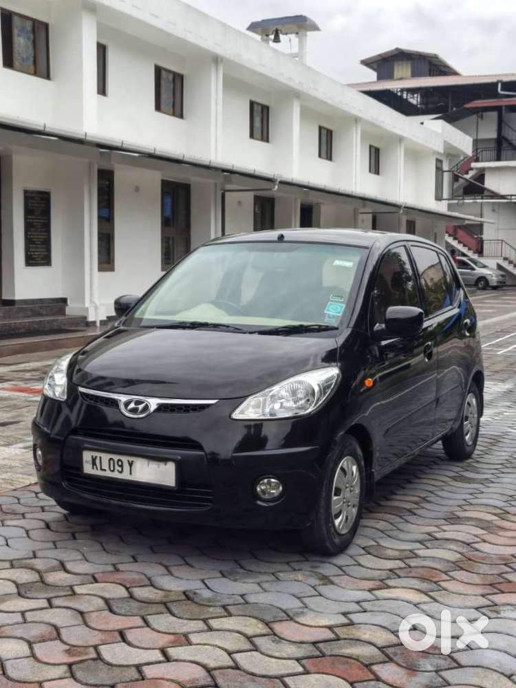 Hyundai I10 Asta 1.2 At With Sunroof, 2010, Petrol