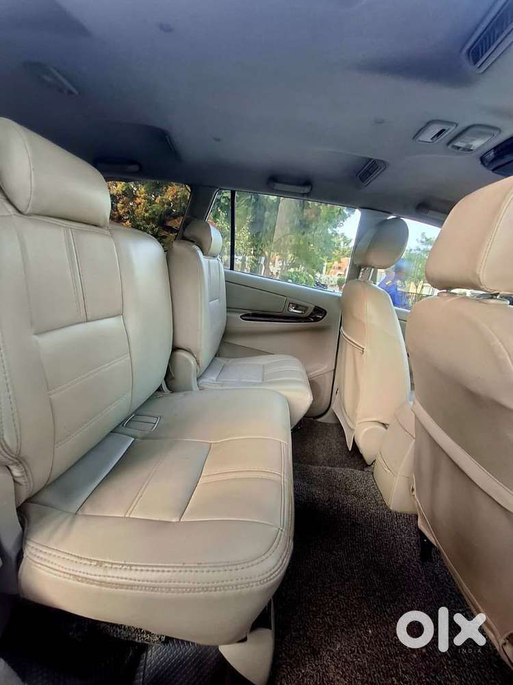 Toyota Innova 2.5 Vx 8 Str, 2014, Diesel