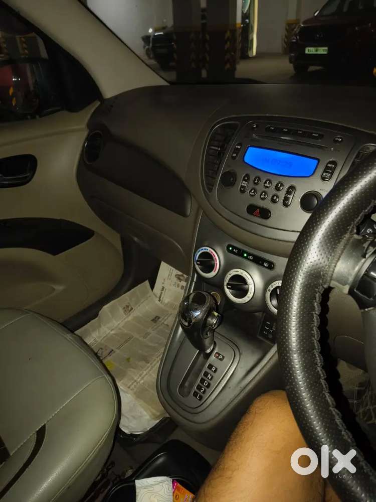 Hyundai I10 Asta 2011 Automatic With Sunroof