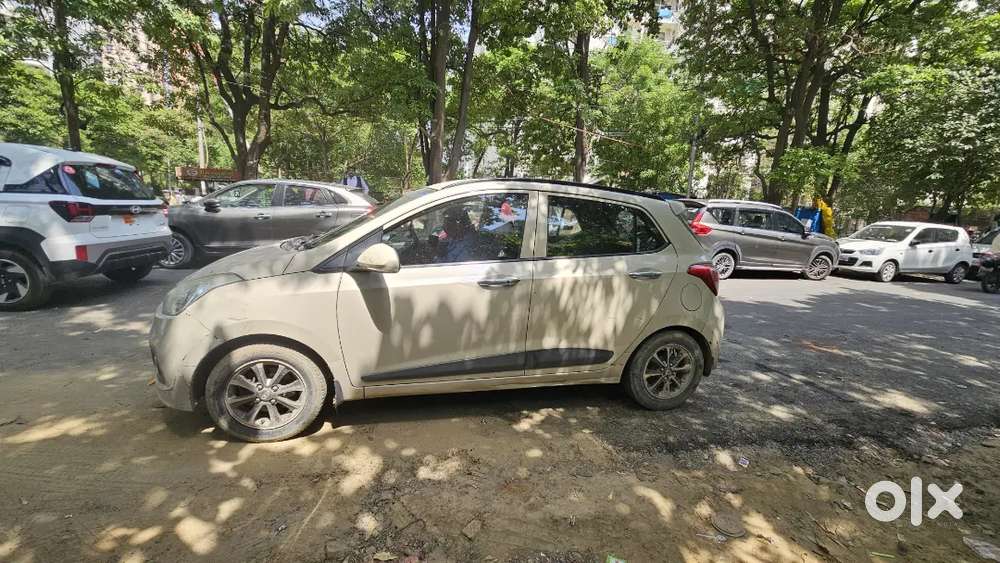 Showroom Condition With Excellent 30km Milage