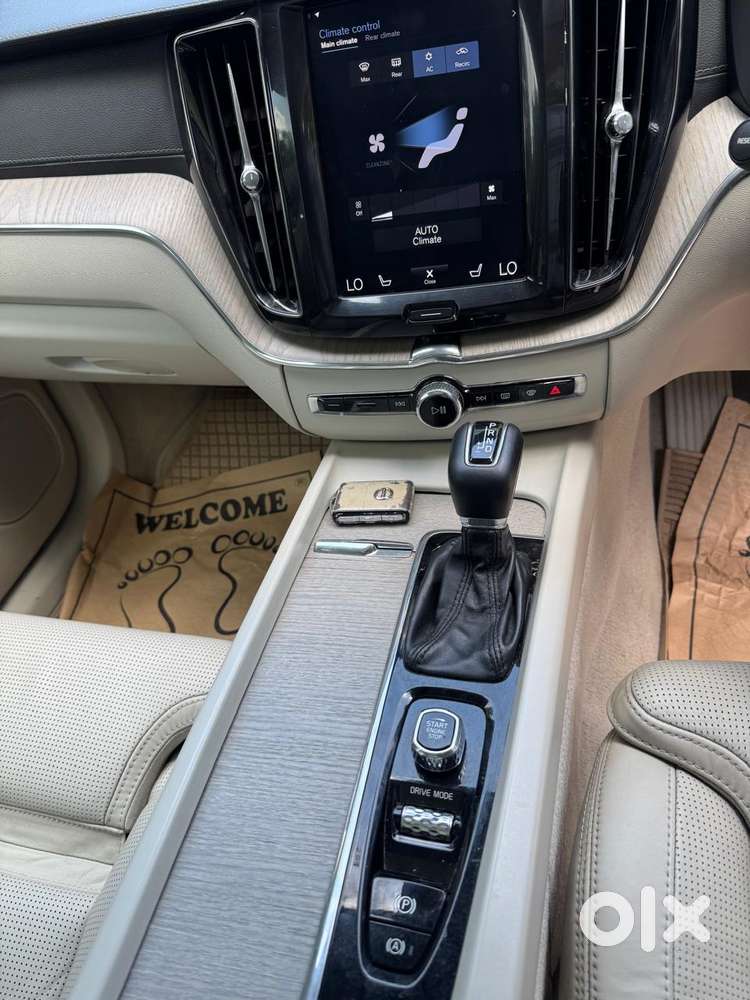 Volvo Xc60 D5 Inscription, 2018, Diesel