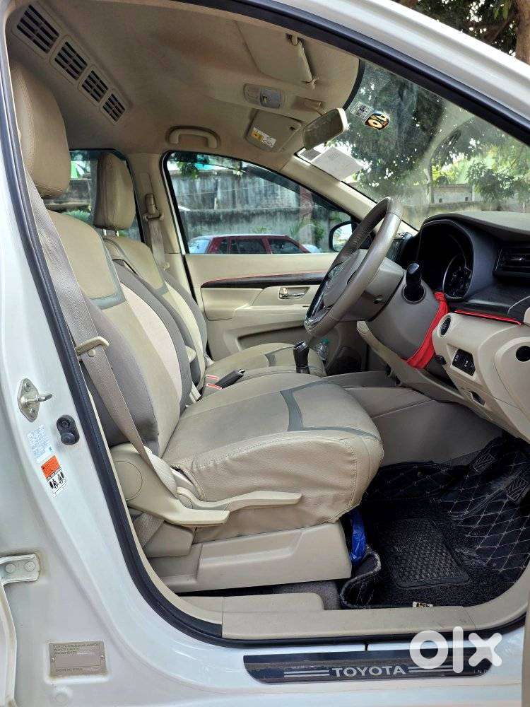 Toyota Rumion V Mt, 2024, Petrol