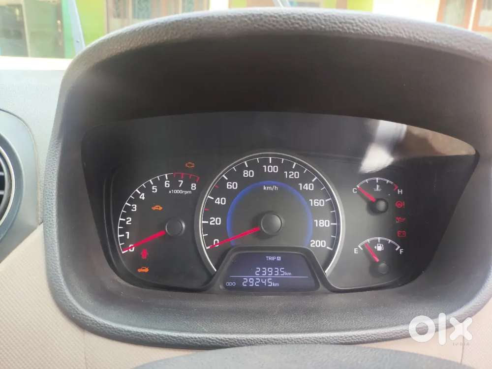 Hyundai Grand I10 Petrol 2016 Variant
