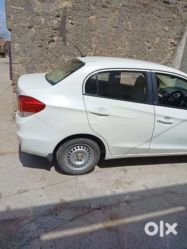 Honda Amaze 2013 Petrol Well Maintained