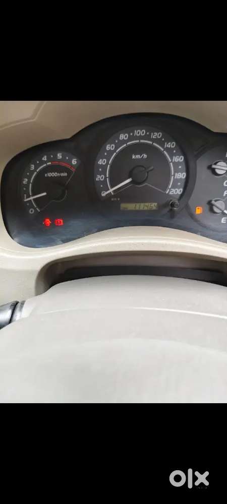 Toyota Innova Petrol Automatic 2011 Model