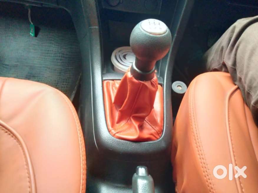 Maruti Suzuki Swift Lxi Optional-o, 2016, Petrol