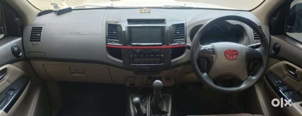 Toyota Fortuner 3.0 4x4 Manual, 2013, Diesel